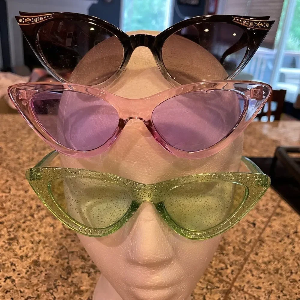 Women’s Cat Eye Sunglasses Black Pink Green Sparkle